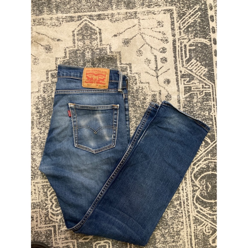 Women's Levi's-513- W 30 L 30-Straight Leg Jeans
